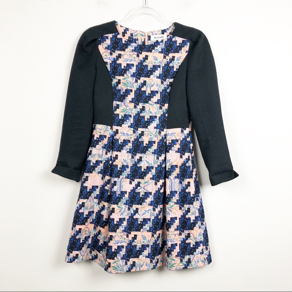 McGinn Long Sleeve Houndstooth A Line Dress
